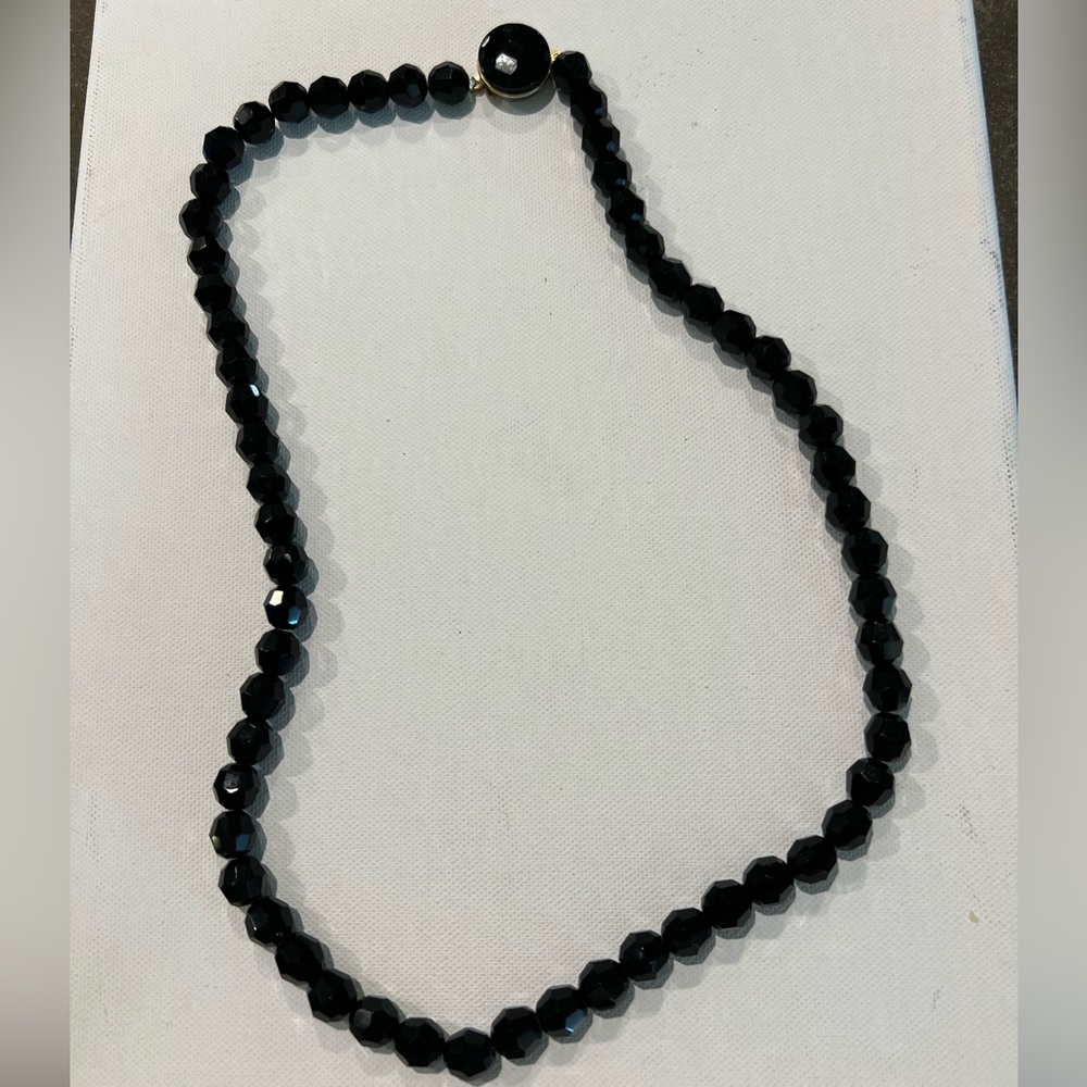 Vintage Elegant Black Glass Beaded Necklace